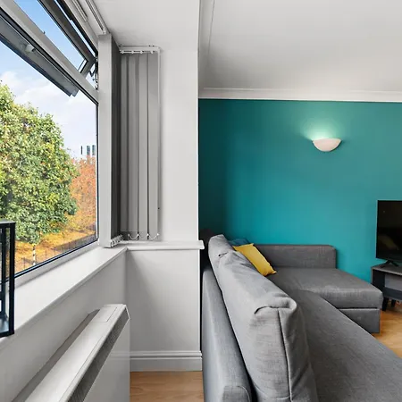 Appartement Woodhouse - Centrally Located, Contractor Friendly *