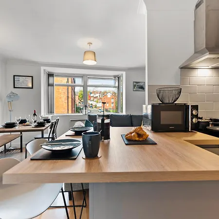 Apartamento Woodhouse - Centrally Located, Contractor Friendly Leeds (West Yorkshire)